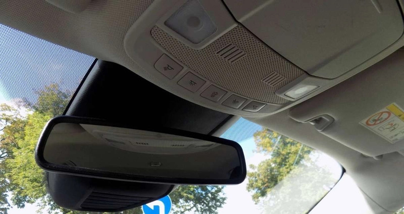 Ford Mondeo cena 104900 przebieg: 48500, rok produkcji 2019 z Szczecin małe 742